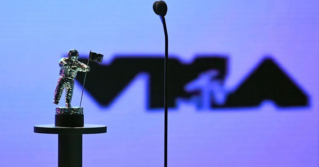 MTV Video Music Awards 2025: Ariana Grande, Lady Gaga, Sabrina Carpenter et Doechii parmi les artistes primés