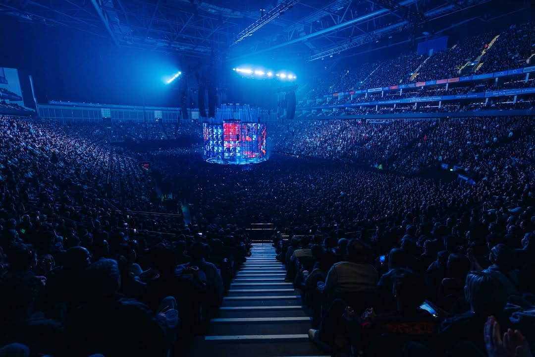 Radiohead établit un nouveau record de fréquentation à l’O2 Arena de London avec 22 300 spectateurs