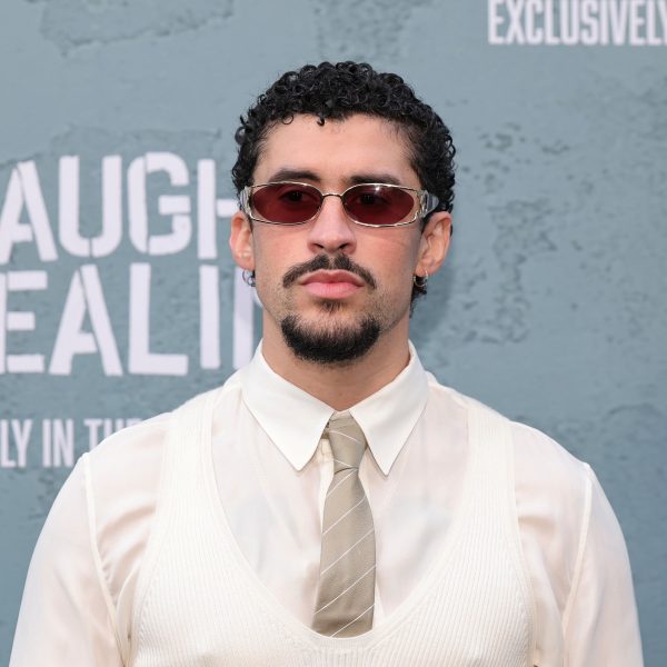 Top albums France: Bad Bunny boosté par le SuperBowl, Lorien Lestard signe une entrée historique pour une soundtrack de jeu vidéo