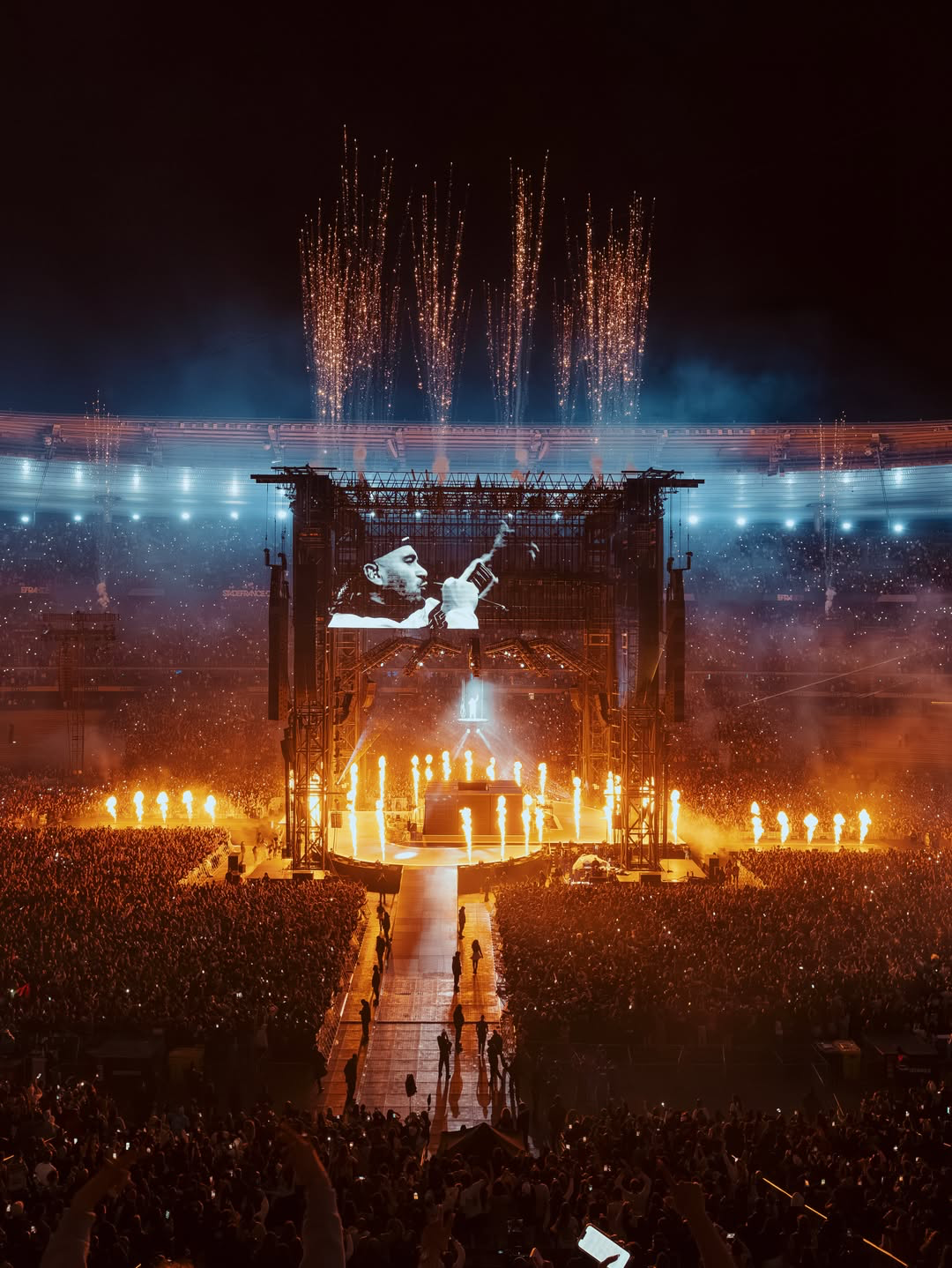 Le record de fréquentation du Stade de France désormais au-dessus des 100 000 spectateurs, après deux concerts historiques de Jul