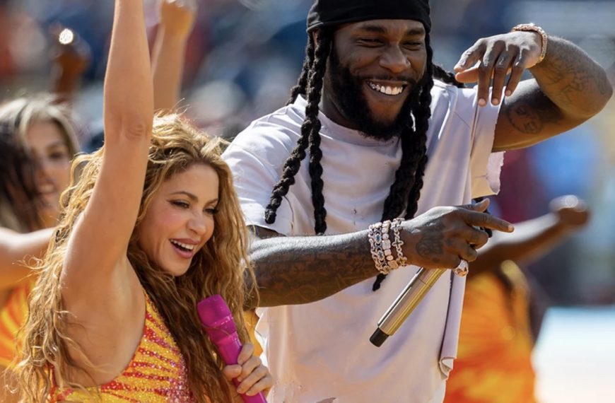 Top titres France: Shakira et Burna Boy, #1 pour la 3ème semaine consécutive avec &lsquo;Dai Dai&rsquo;